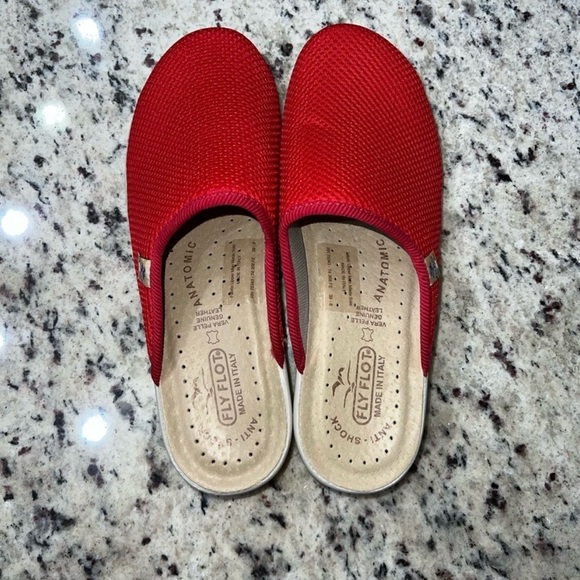 Red Women's Mesh - Picture 4 of 6